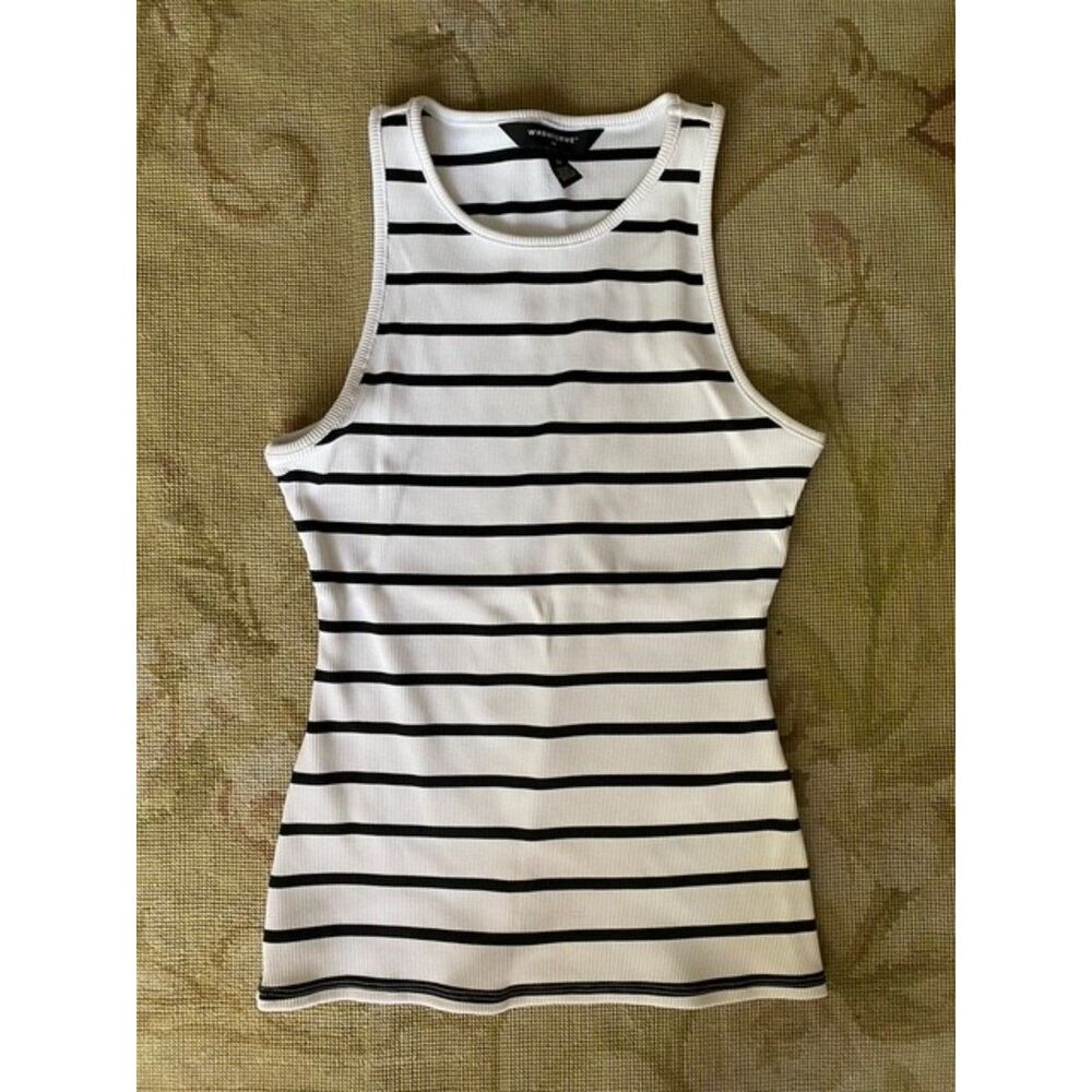 EUC White House Black Market Black Stripe White Forme Tank M